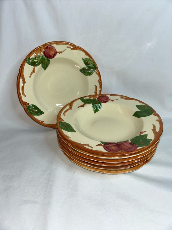 Franciscan Other - Franciscan Apple Print Vintage Hand-Painted Salad Soup Bowls Set of 7  - 1 Chip